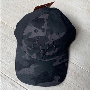 Men’s Field & Stream black/camo pattern hat
